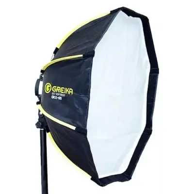 Softbox SmallRig LA-O90 vs Greika GKX-65